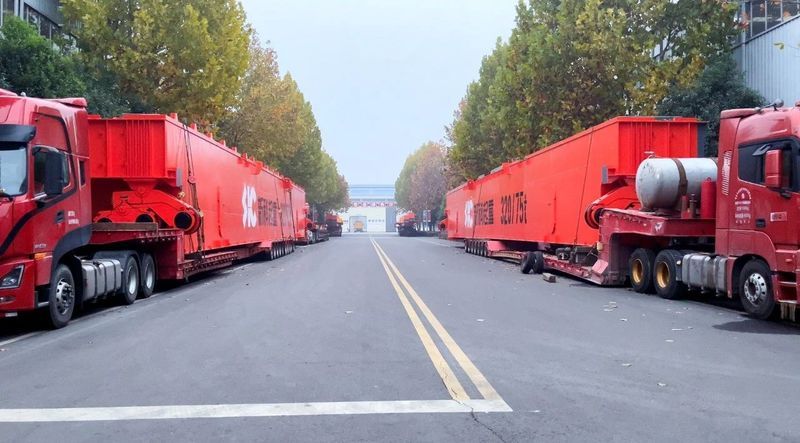 顺利交付｜伟德国际1946承制320t起重机顺利吊装！