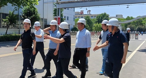 河南工程学院机械工程学院一行莅临伟德国际1946调研